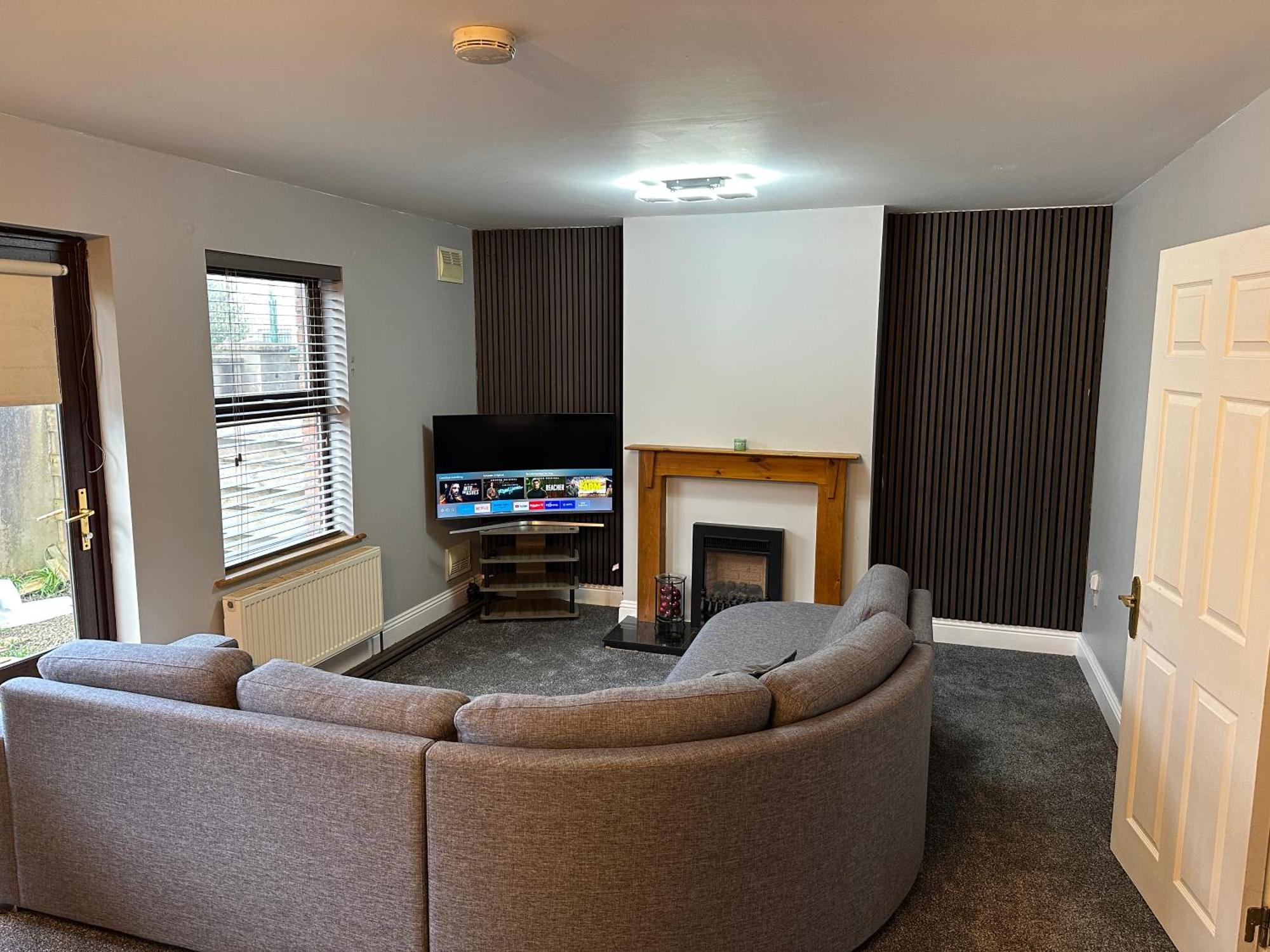 Cosy Room Shannon Exterior foto